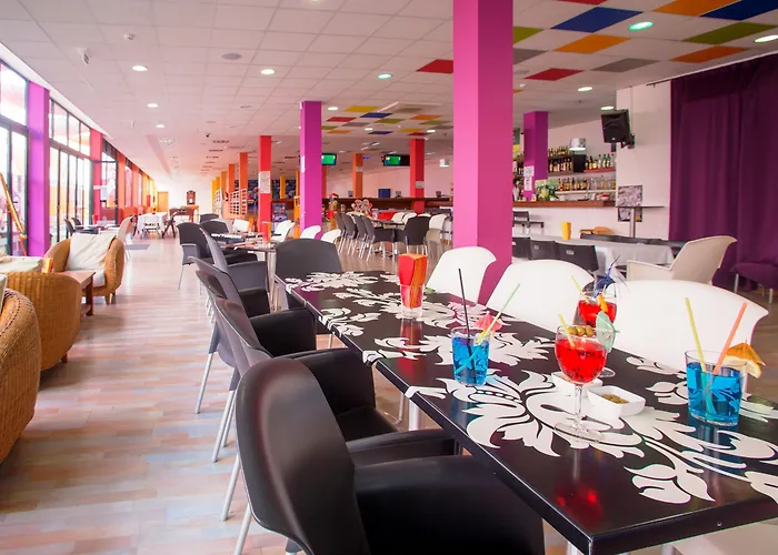 圣罗莎公寓 科斯塔特吉塞