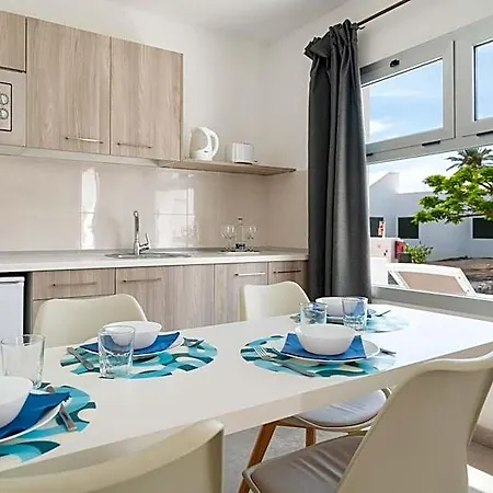 Lägenhetshotell Santa Rosa Costa Teguise